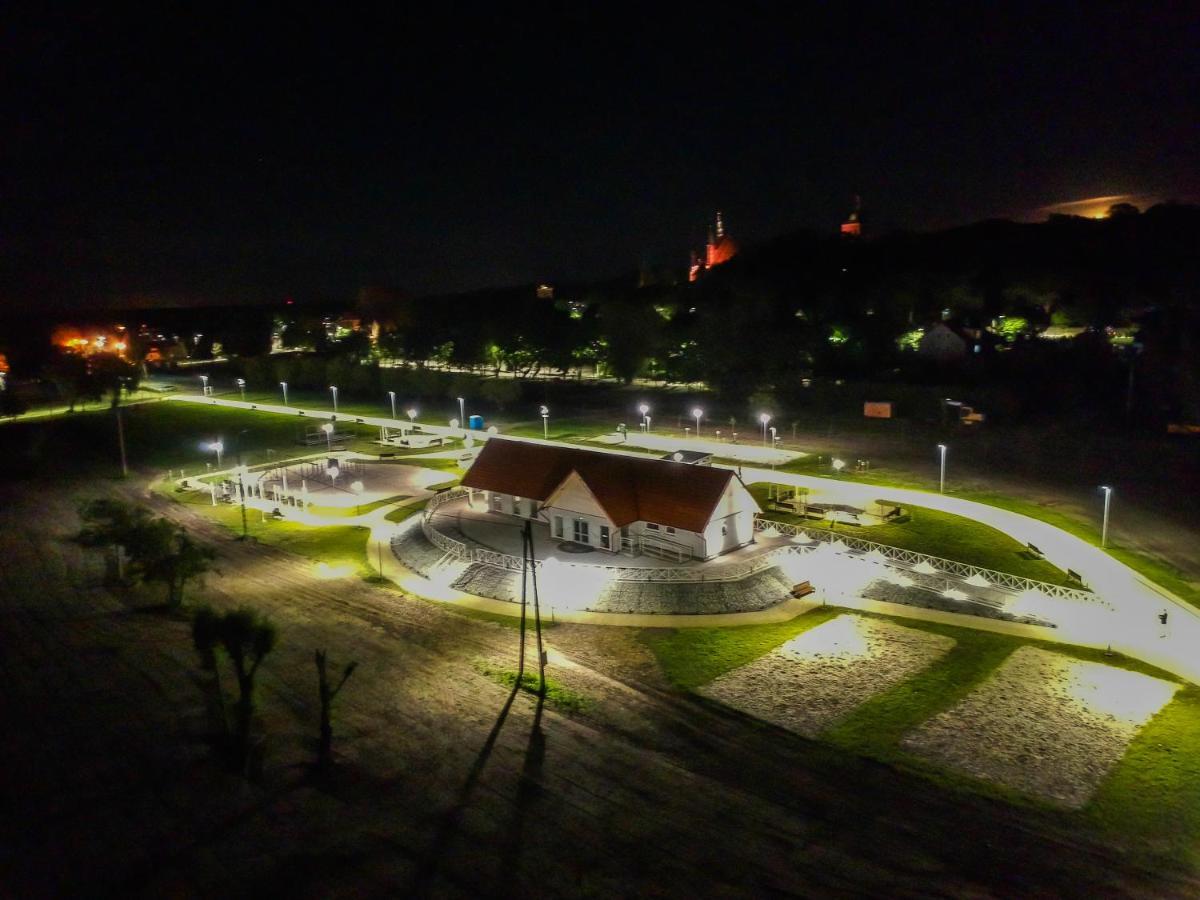 B&B Villa Varmia Frombork Bagian luar foto